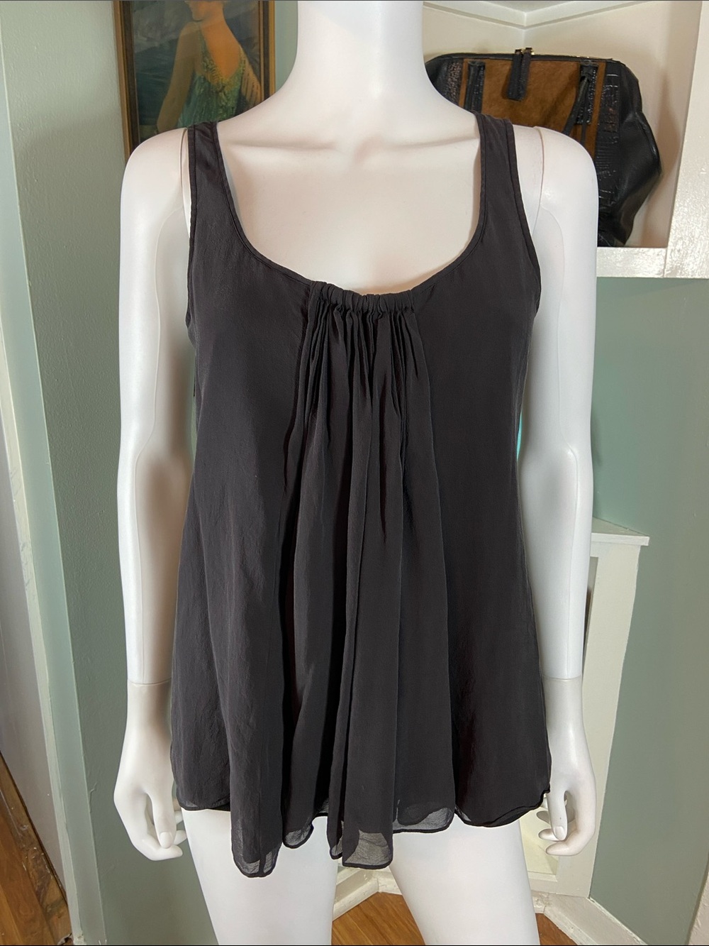 BCBGeneration Silk Black Pleated Front Sleeveless Tank Top Small S Draped